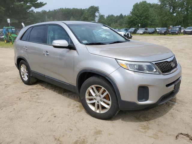 Photo 3 VIN: 5XYKTCA63FG614788 - KIA SORENTO LX 