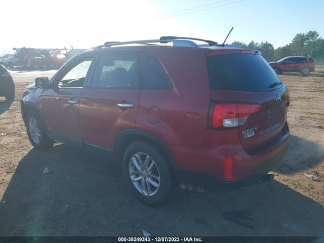 Photo 2 VIN: 5XYKTCA63FG646799 - KIA SORENTO 