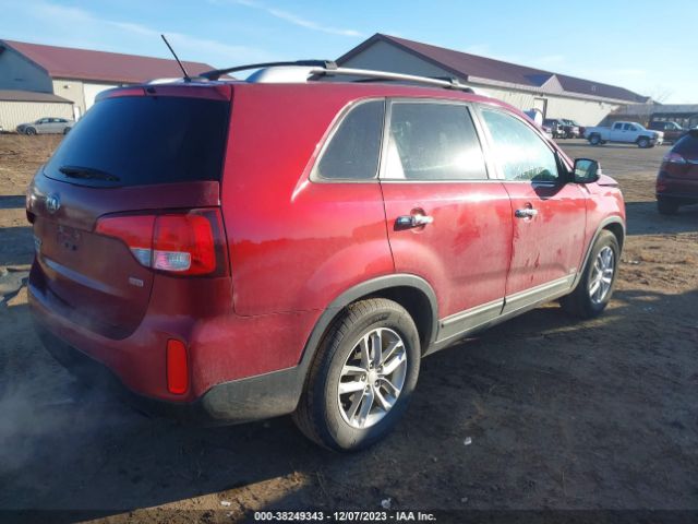 Photo 3 VIN: 5XYKTCA63FG646799 - KIA SORENTO 