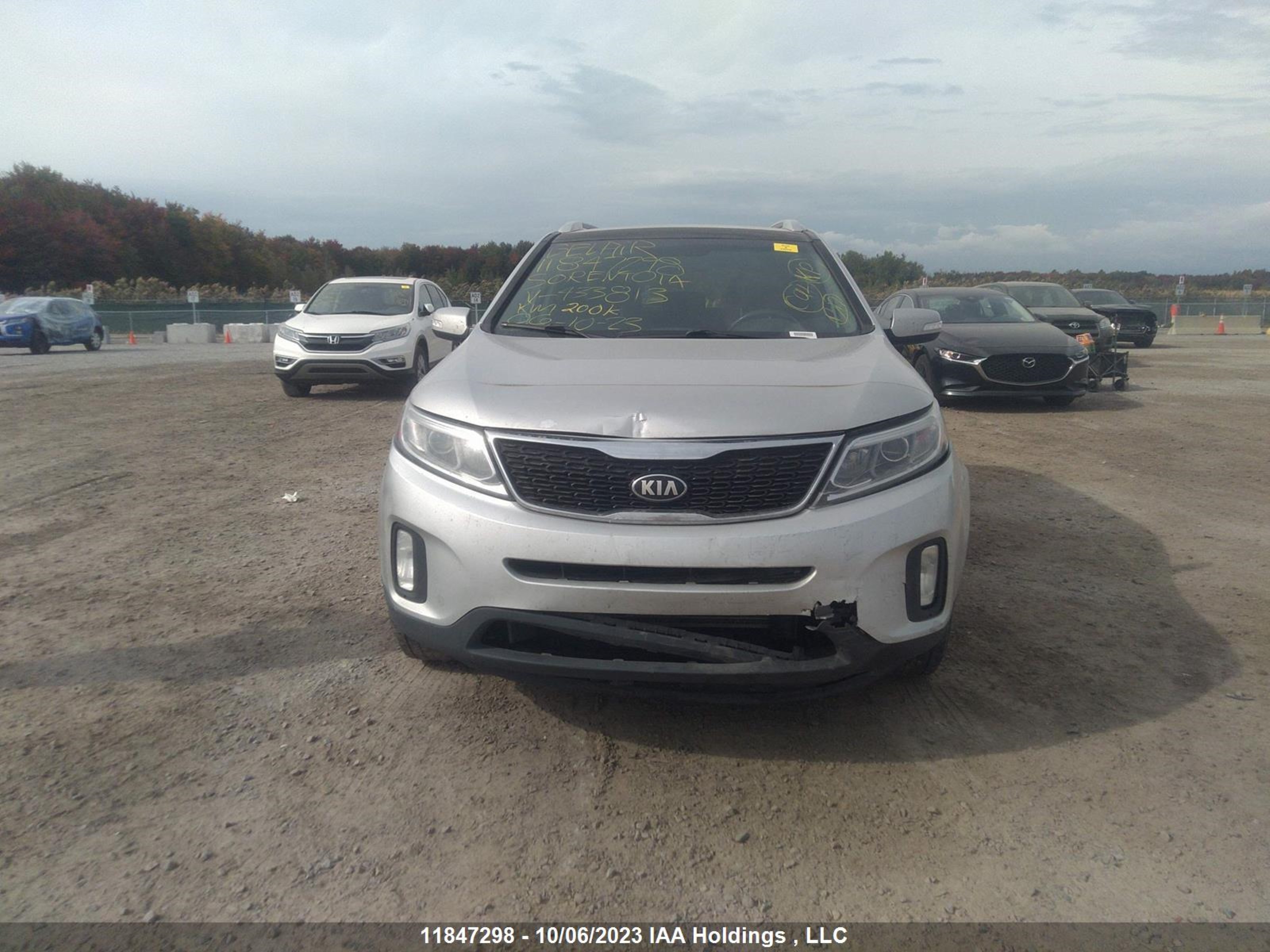 Photo 5 VIN: 5XYKTCA64EG433813 - KIA SORENTO 