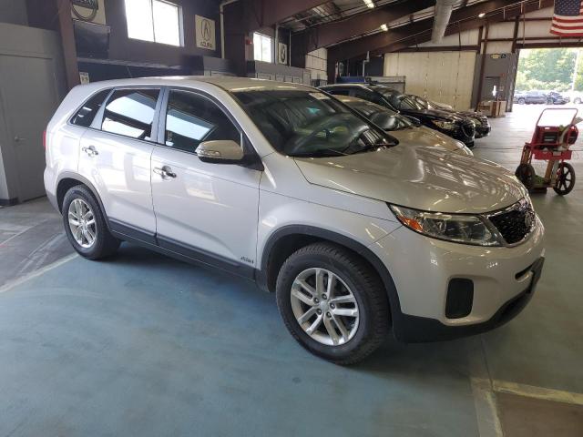 Photo 3 VIN: 5XYKTCA64EG480548 - KIA SORENTO LX 