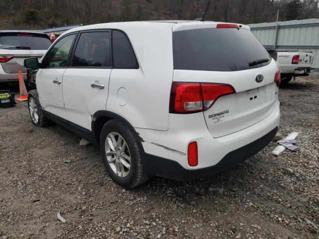 Photo 2 VIN: 5XYKTCA64FG633656 - KIA SORENTO LX 