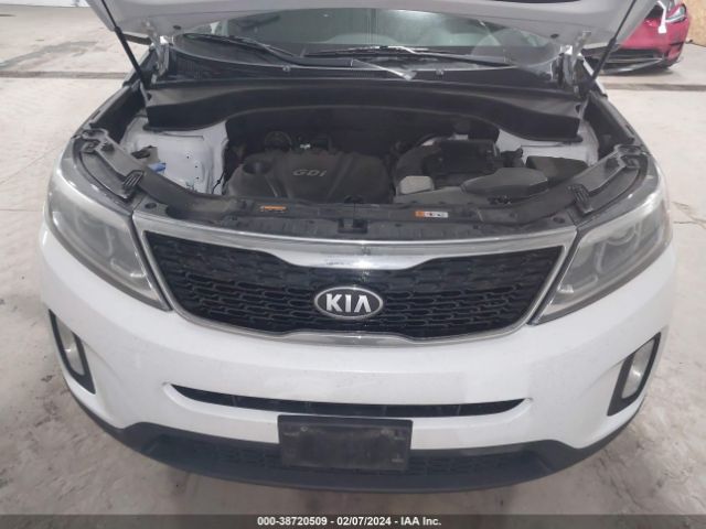 Photo 9 VIN: 5XYKTCA65EG444609 - KIA SORENTO 