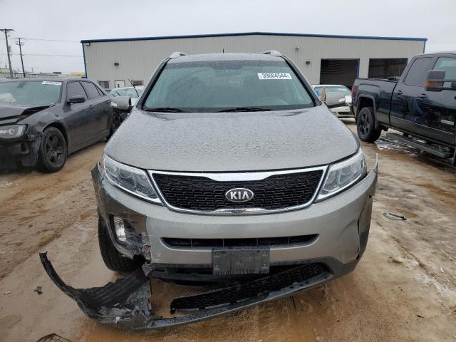 Photo 4 VIN: 5XYKTCA65EG464746 - KIA SORENTO 