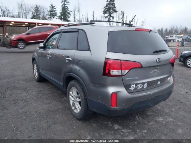 Photo 2 VIN: 5XYKTCA65EG475861 - KIA SORENTO 