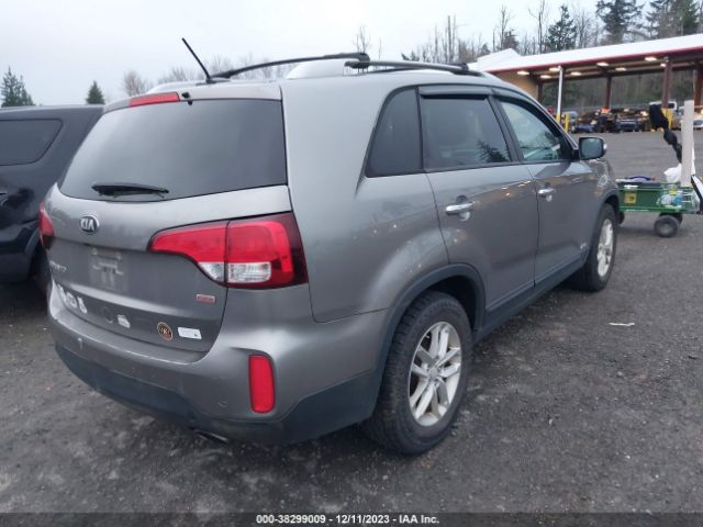 Photo 3 VIN: 5XYKTCA65EG475861 - KIA SORENTO 