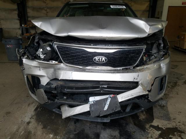 Photo 8 VIN: 5XYKTCA65EG526338 - KIA SORENTO LX 