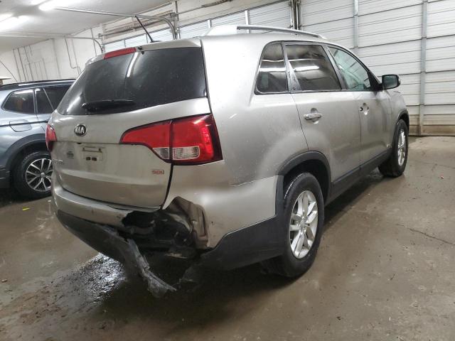 Photo 2 VIN: 5XYKTCA65EG527294 - KIA SORENTO LX 