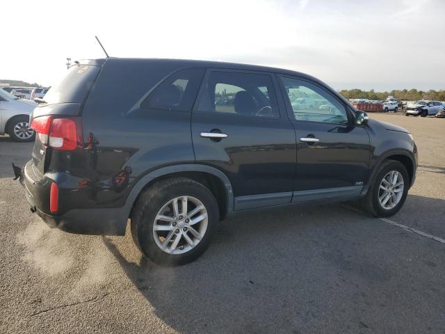 Photo 2 VIN: 5XYKTCA65EG534911 - KIA SORENTO LX 