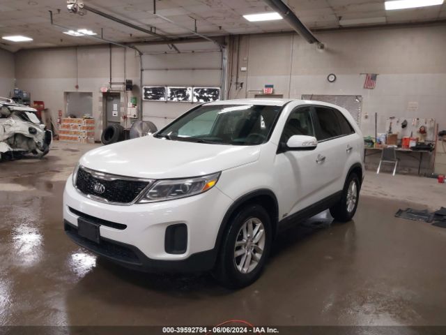 Photo 1 VIN: 5XYKTCA65FG568896 - KIA SORENTO 