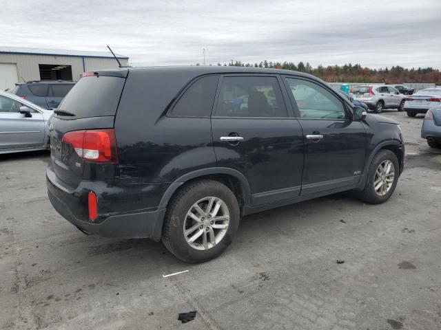 Photo 2 VIN: 5XYKTCA65FG624030 - KIA SORENTO LX 