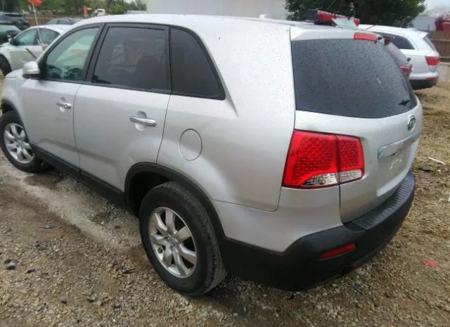 Photo 2 VIN: 5XYKTCA66CG301312 - KIA SORENTO 