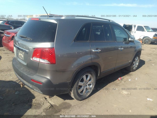 Photo 3 VIN: 5XYKTCA66DG413349 - KIA SORENTO 