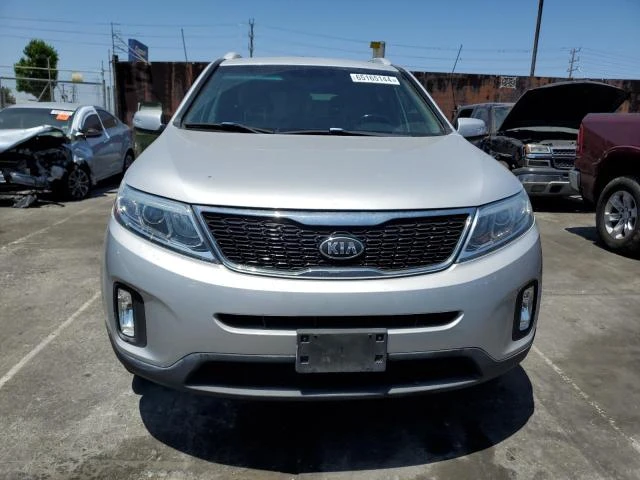 Photo 4 VIN: 5XYKTCA66FG585187 - KIA SORENTO LX 