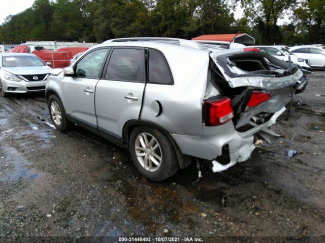 Photo 2 VIN: 5XYKTCA67EG523828 - KIA SORENTO 