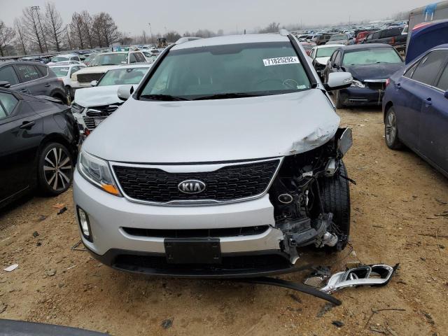 Photo 4 VIN: 5XYKTCA67FG571721 - KIA SORENTO LX 