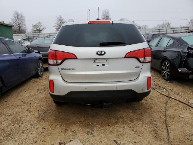 Photo 5 VIN: 5XYKTCA67FG571721 - KIA SORENTO LX 