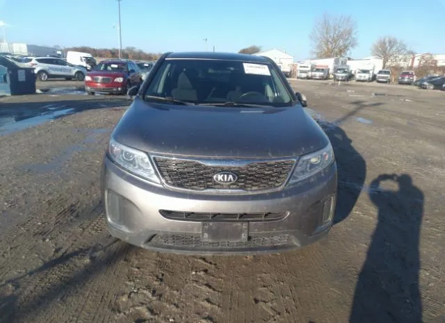 Photo 5 VIN: 5XYKTCA67FG583044 - KIA SORENTO 