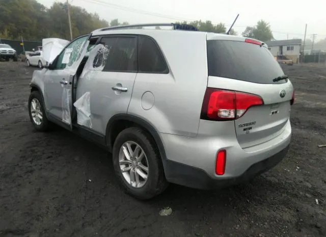 Photo 2 VIN: 5XYKTCA67FG613000 - KIA SORENTO 