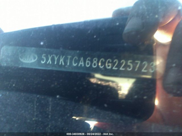 Photo 8 VIN: 5XYKTCA68CG225723 - KIA SORENTO 