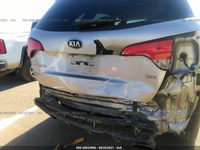 Photo 5 VIN: 5XYKTCA68EG481234 - KIA SORENTO 