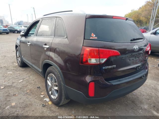 Photo 2 VIN: 5XYKTCA68FG558167 - KIA SORENTO 