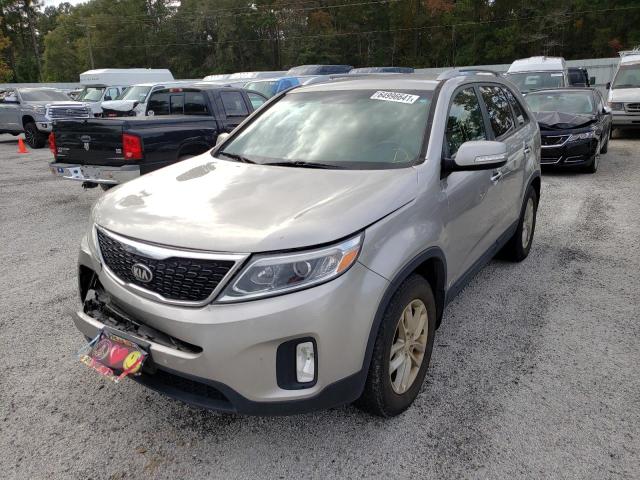 Photo 1 VIN: 5XYKTCA68FG643896 - KIA SORENTO LX 