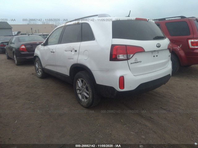 Photo 2 VIN: 5XYKTCA68FG654493 - KIA SORENTO 