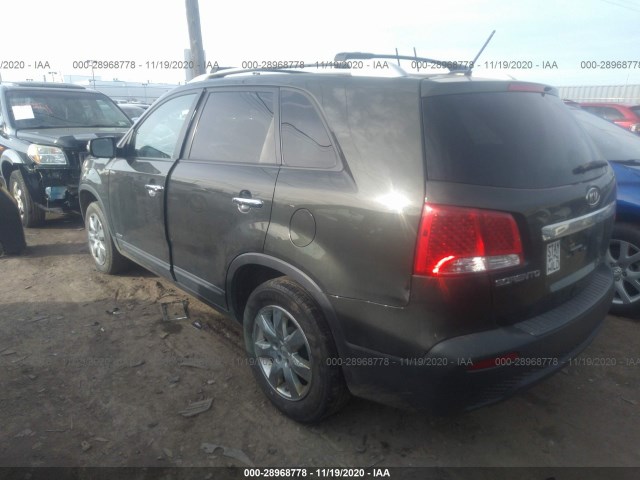 Photo 2 VIN: 5XYKTCA69CG209370 - KIA SORENTO 