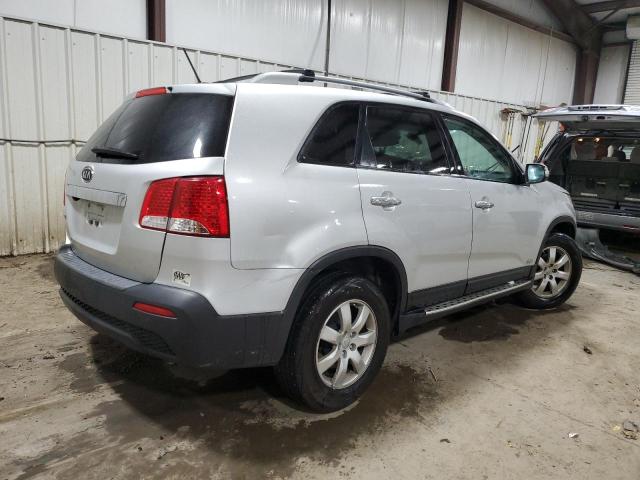 Photo 2 VIN: 5XYKTCA69DG326755 - KIA SORENTO 