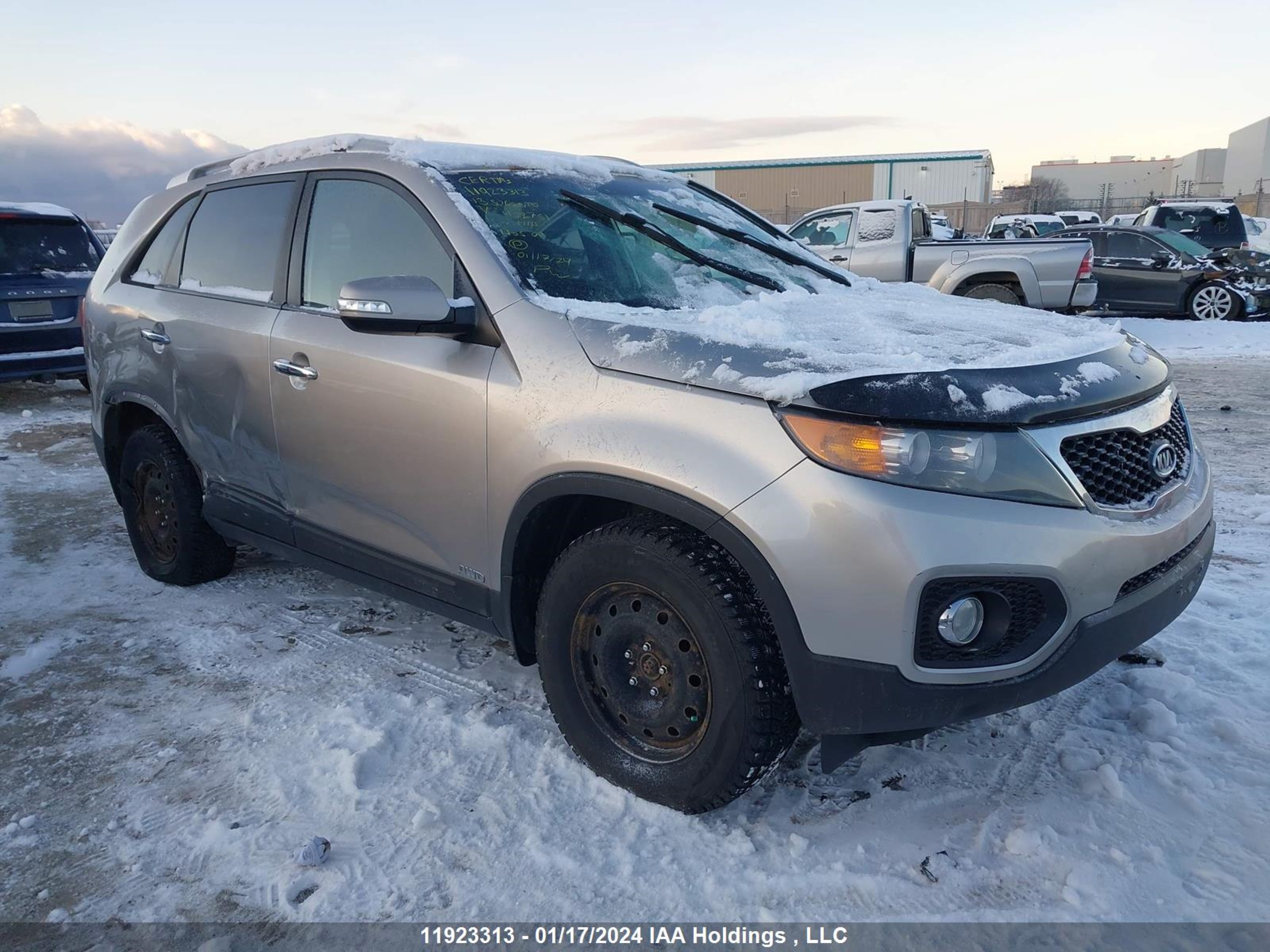 Photo 0 VIN: 5XYKTCA69DG402751 - KIA SORENTO 