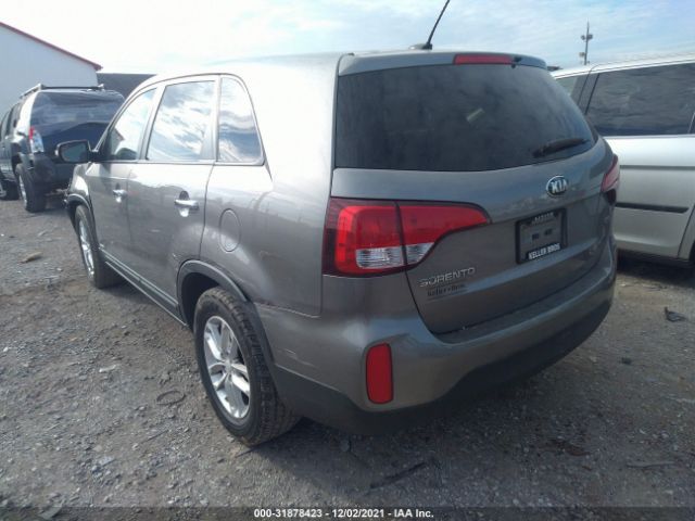 Photo 2 VIN: 5XYKTCA69EG428770 - KIA SORENTO 