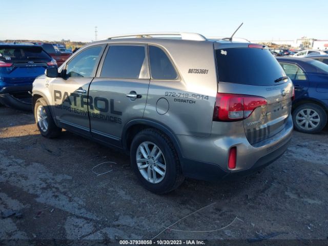 Photo 2 VIN: 5XYKTCA69EG451367 - KIA SORENTO 