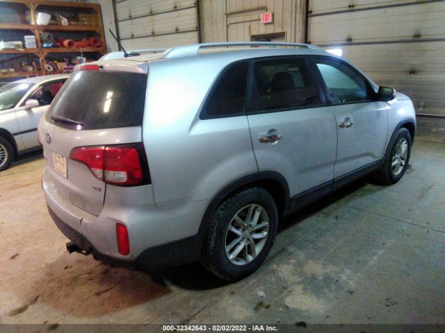 Photo 3 VIN: 5XYKTCA69EG476432 - KIA SORENTO 