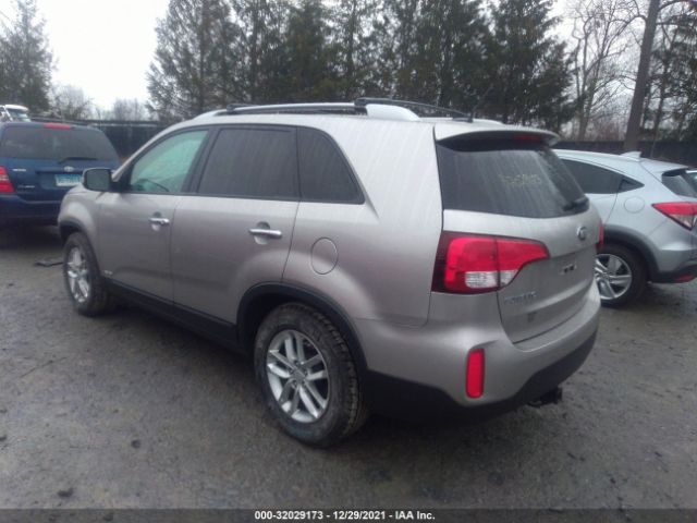 Photo 2 VIN: 5XYKTCA69EG516928 - KIA SORENTO 