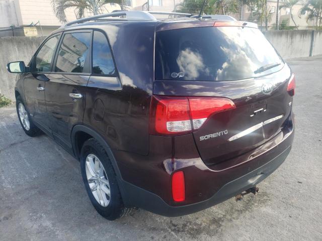 Photo 2 VIN: 5XYKTCA6XEG529896 - KIA SORENTO LX 