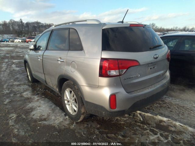 Photo 2 VIN: 5XYKTCA6XFG638702 - KIA SORENTO 