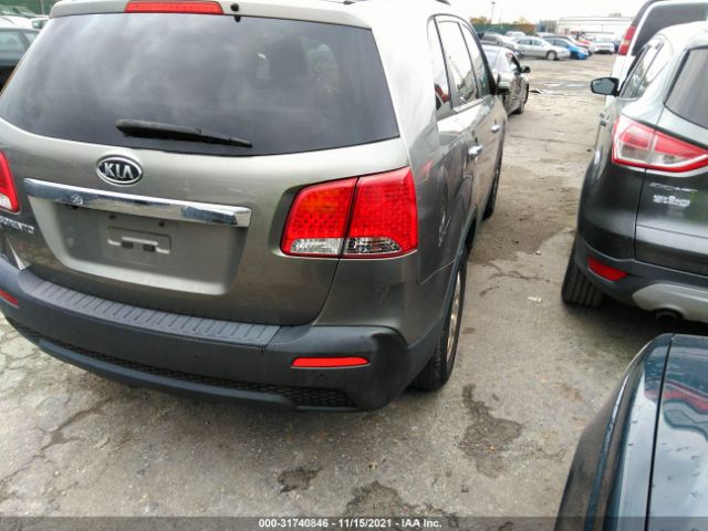 Photo 3 VIN: 5XYKTDA13BG163687 - KIA SORENTO 