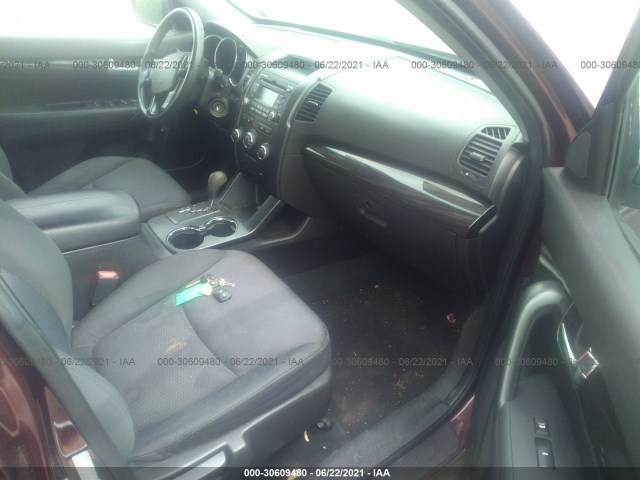 Photo 4 VIN: 5XYKTDA15BG054387 - KIA SORENTO 