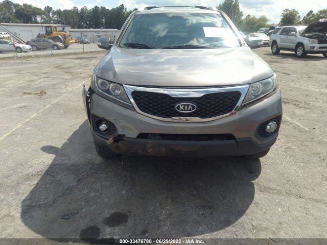 Photo 5 VIN: 5XYKTDA15BG181219 - KIA SORENTO 