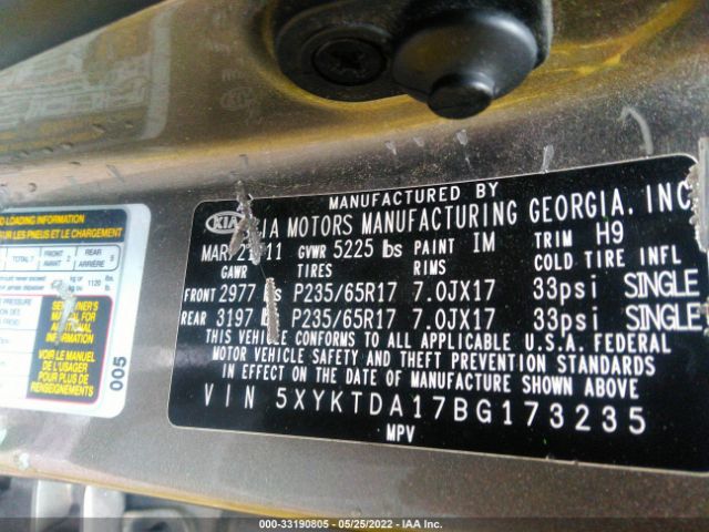 Photo 8 VIN: 5XYKTDA17BG173235 - KIA SORENTO 