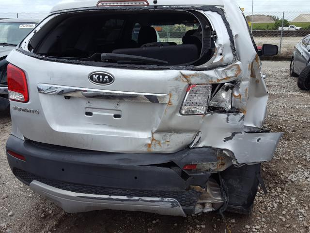 Photo 8 VIN: 5XYKTDA18BG064976 - KIA SORENTO BA 