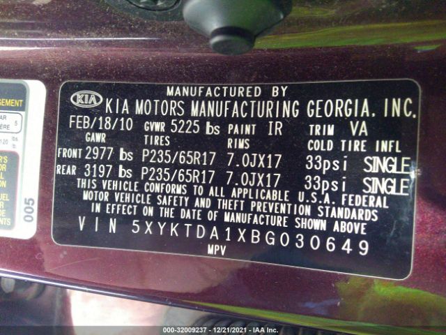 Photo 8 VIN: 5XYKTDA1XBG030649 - KIA SORENTO 