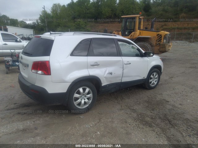 Photo 3 VIN: 5XYKTDA20CG297745 - KIA SORENTO 