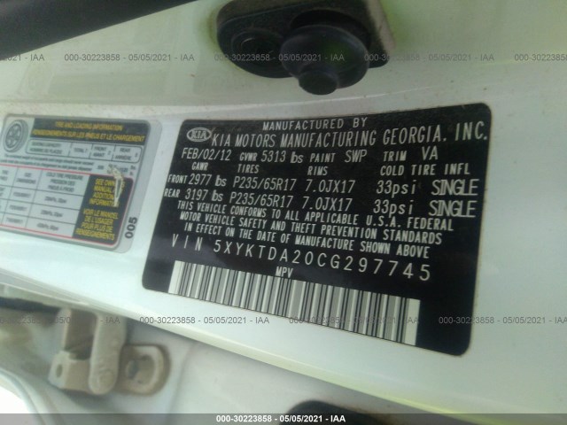 Photo 8 VIN: 5XYKTDA20CG297745 - KIA SORENTO 