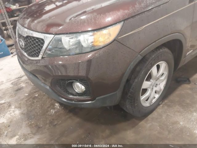 Photo 5 VIN: 5XYKTDA20DG313170 - KIA SORENTO 