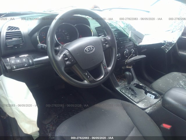 Photo 4 VIN: 5XYKTDA20DG368878 - KIA SORENTO 