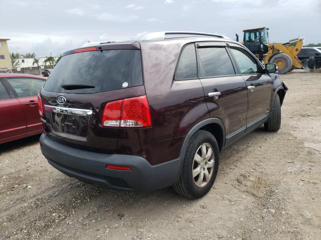 Photo 3 VIN: 5XYKTDA21DG310102 - KIA SORENTO LX 