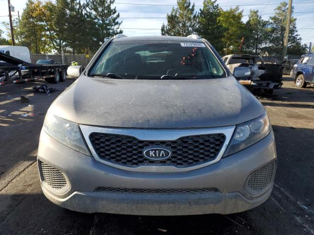 Photo 4 VIN: 5XYKTDA21DG315333 - KIA SORENTO LX 