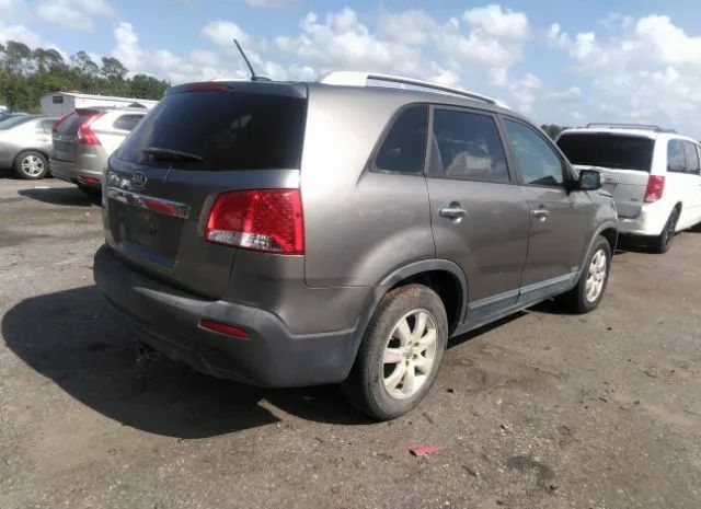 Photo 3 VIN: 5XYKTDA21DG315445 - KIA SORENTO 